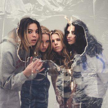 Portada de Sencillo/EP "Under My Influence (Bonus Tracks)", de The Aces