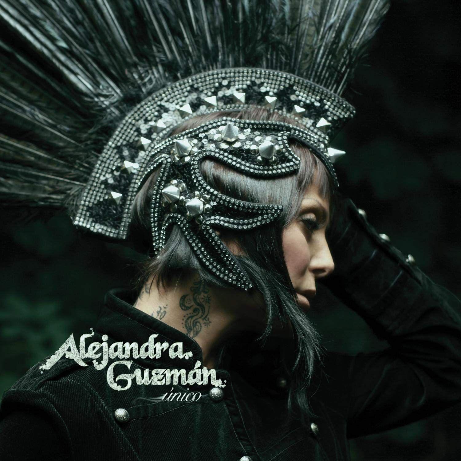 Album cover of "Único" by Alejandra Guzmán
