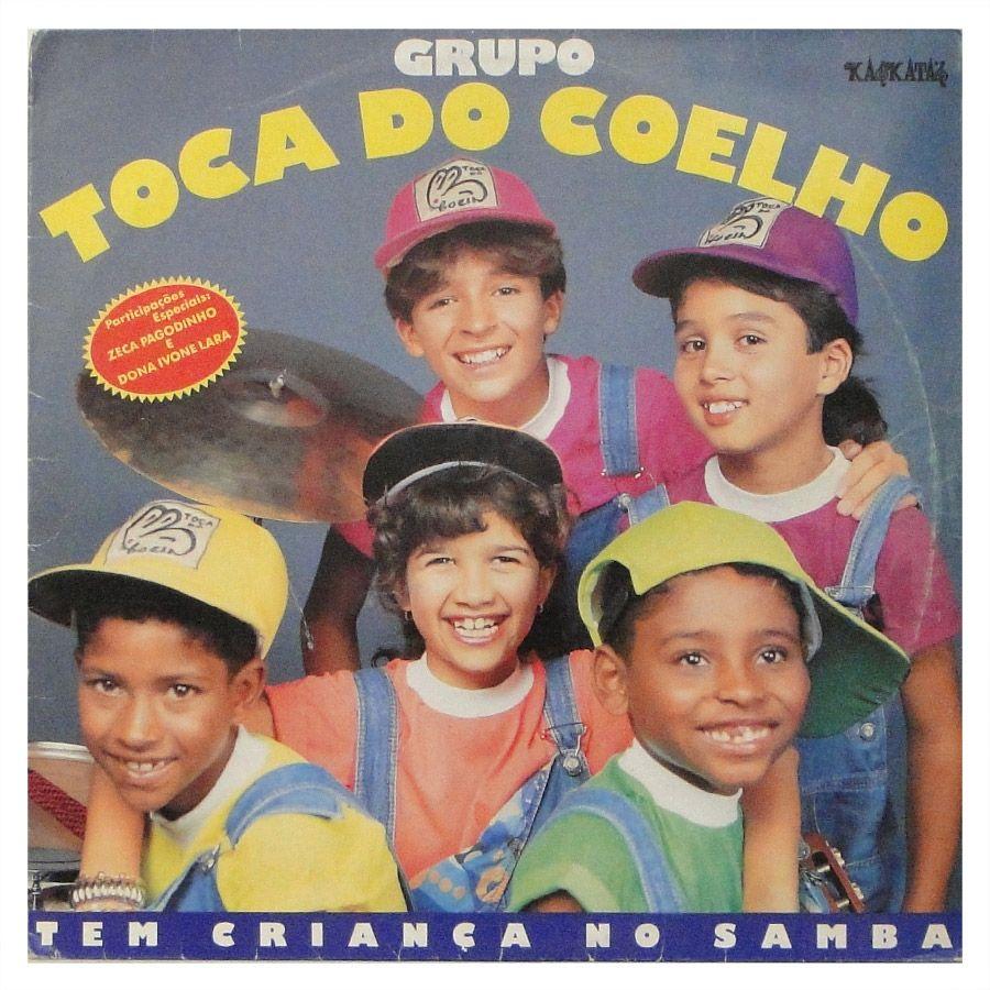 Capa do Álbum "Tem Criança no Samba ", de Toca do Coelho