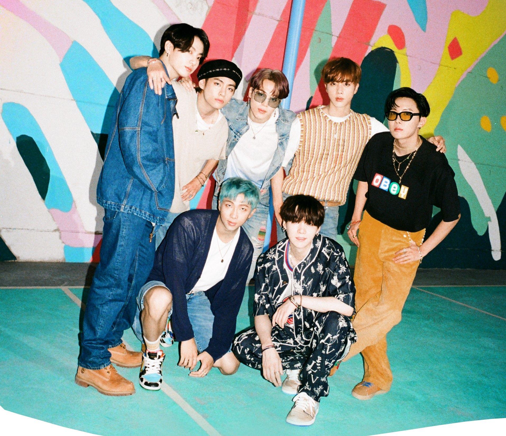 Capa do álbum "Dynamite", de BTS