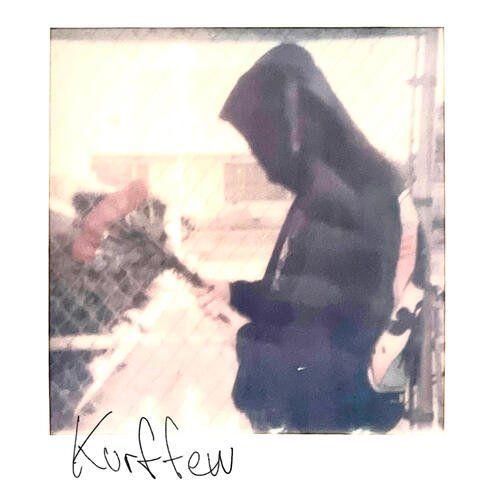 Capa do Single/EP "romanticwithyob!tch", de Kurffew