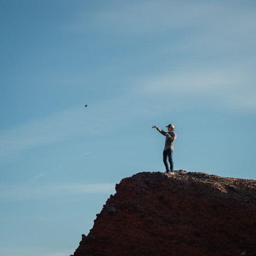 Portada de Sencillo/EP "Hotel Bible", de Max McNown