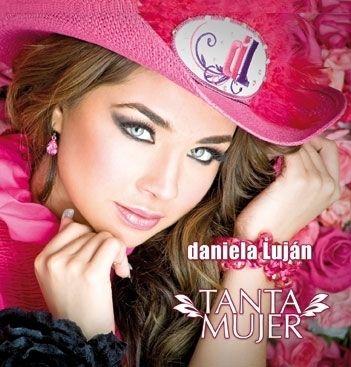 Portada de Álbum "Tanta Mujer", de Daniela Lujan