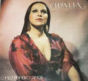 Portada de Álbum "O Meu Primeiro Amor", de Cidália Moreira