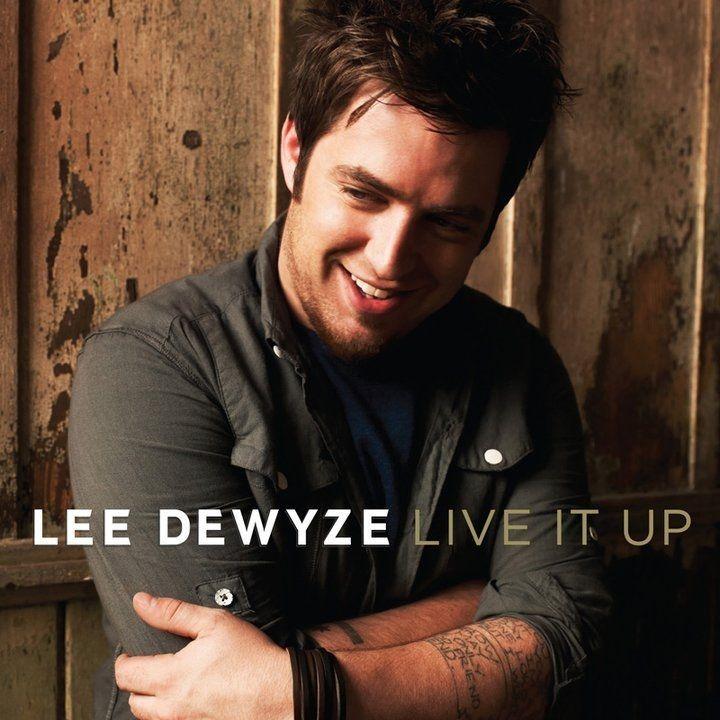 Portada de Álbum "Live It Up", de Lee DeWyze