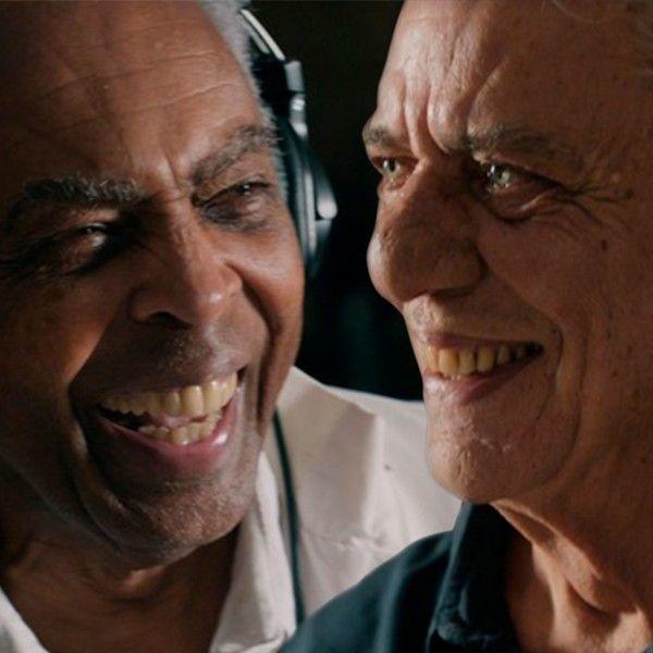 Capa do álbum "Sob Pressão (part. Chico Buarque)", de Gilberto Gil