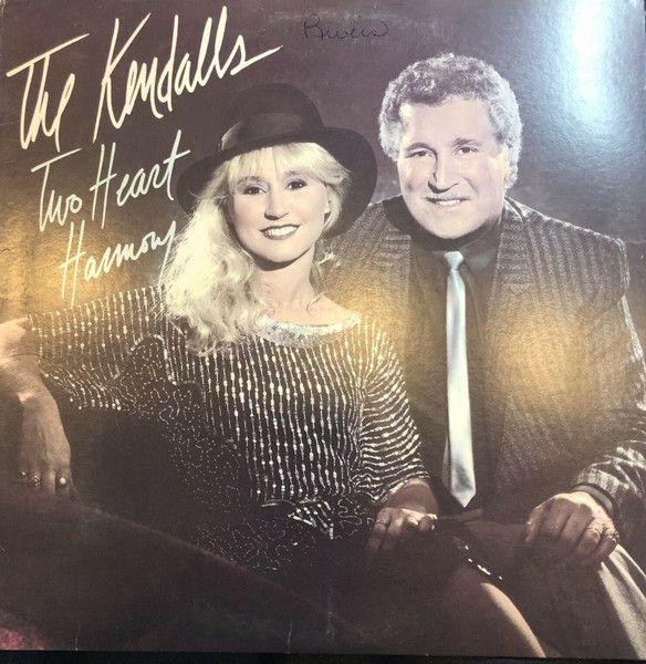 Capa do álbum "Two Heart Harmony", de The Kendalls