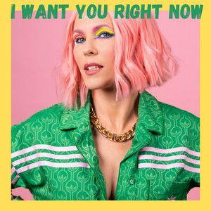 Capa do álbum "I Want You Right Now", de Lorie