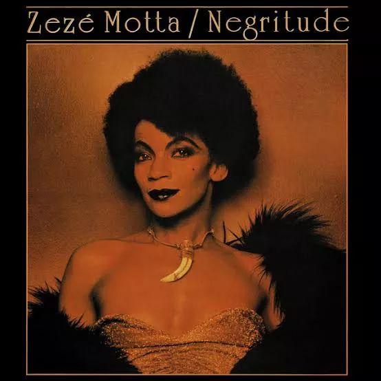Portada de Álbum "Negritude", de Zezé Motta