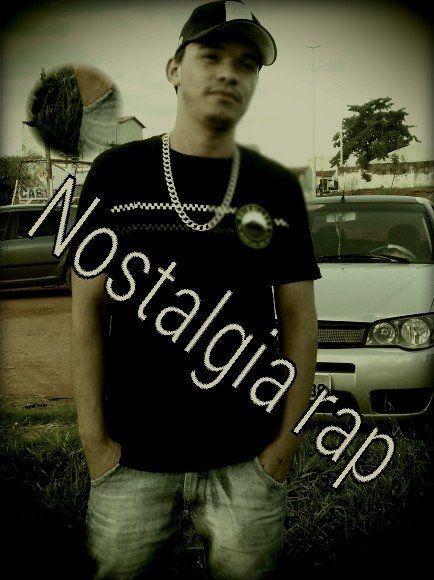 Portada de Álbum "Brilha Mas É Suja", de Nostalgia Rap