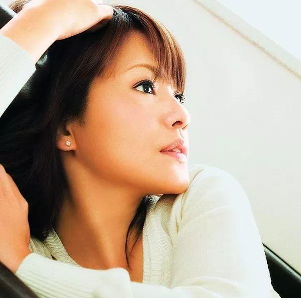 Capa do Álbum "Legend", de Yuko Nakazawa