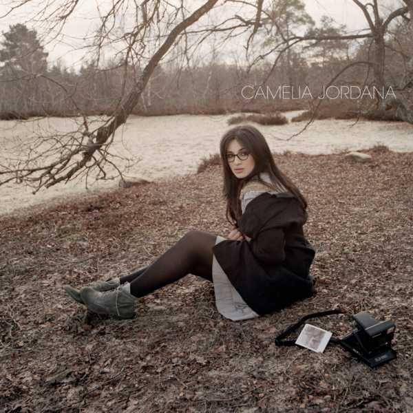 Capa do Album "Camélia Jordana", de Camélia Jordana