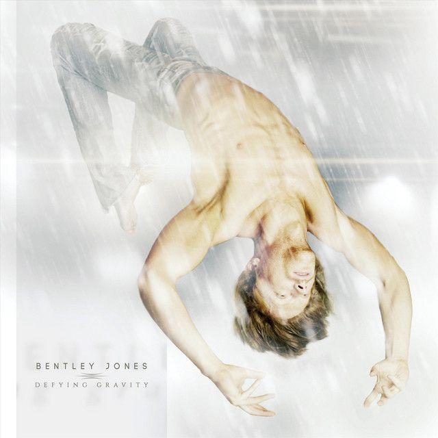 Portada de Álbum "Defying Gravity", de Bentley Jones