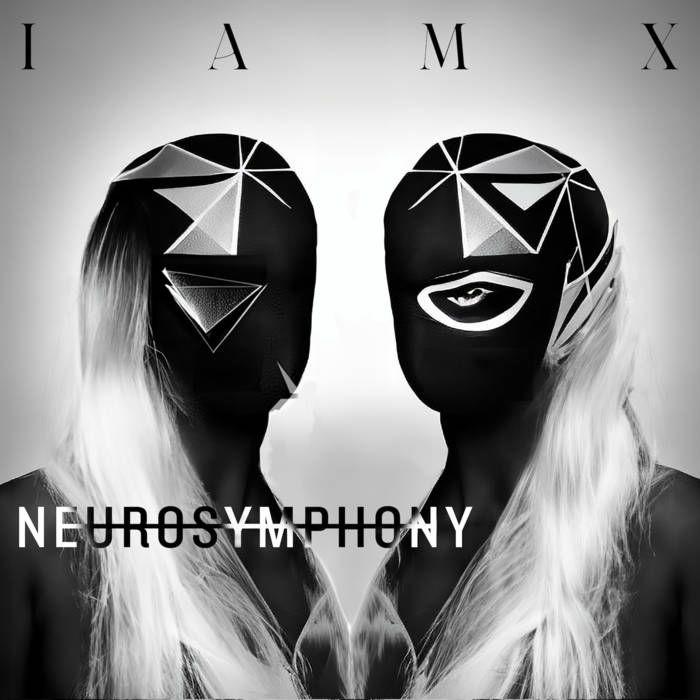 Portada del álbum "Neurosymphony", de IAMX