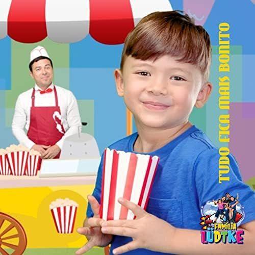 Portada de Sencillo/EP "Tudo Fica Mais Bonito", de Família Lüdtke