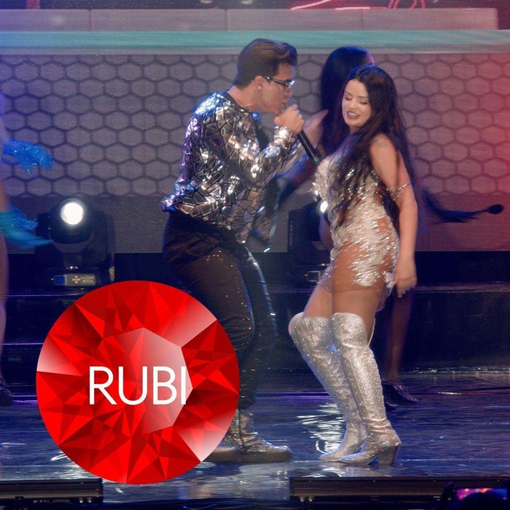 Album cover of "Rubi" by Banda Djavú