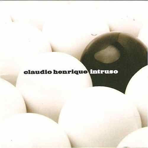 Portada de Álbum "INTRUSO", de Claudio Agá