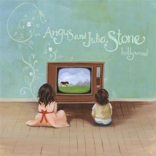 Single/EP cover of "Hollywood" by Angus and Julia Stone