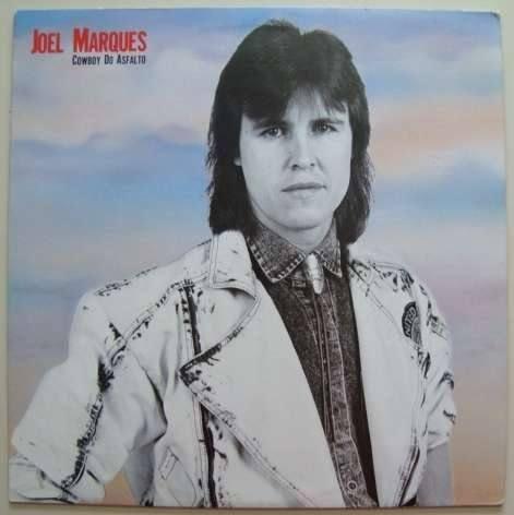 Capa do Álbum "Cowboy Do Asfalto", de Joel Marques