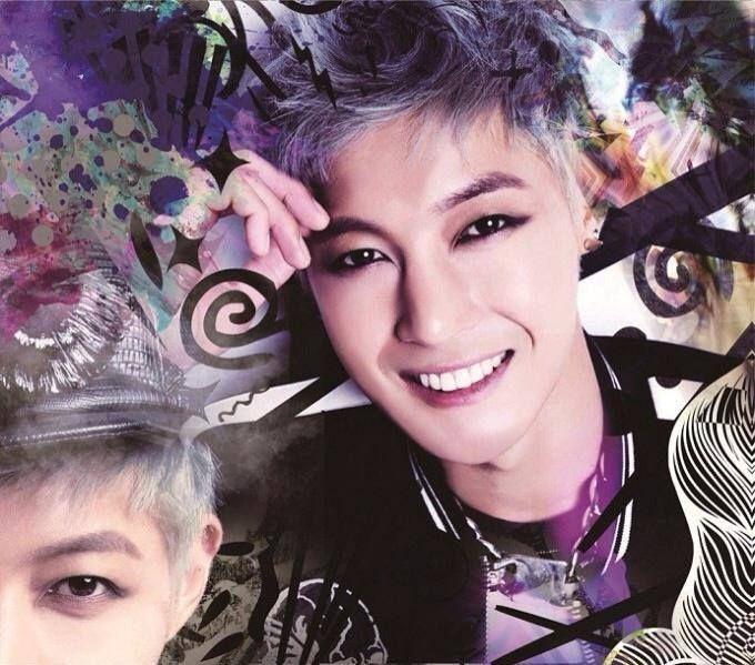 Portada de Álbum "Hot Sun", de Kim HyunJoong