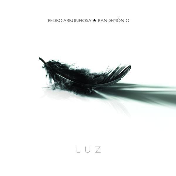Capa do Álbum "Luz", de Pedro Abrunhosa