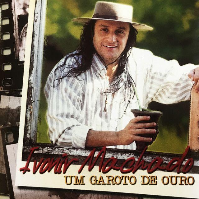 Portada de Álbum "Um Garoto de Ouro", de Ivonir Machado