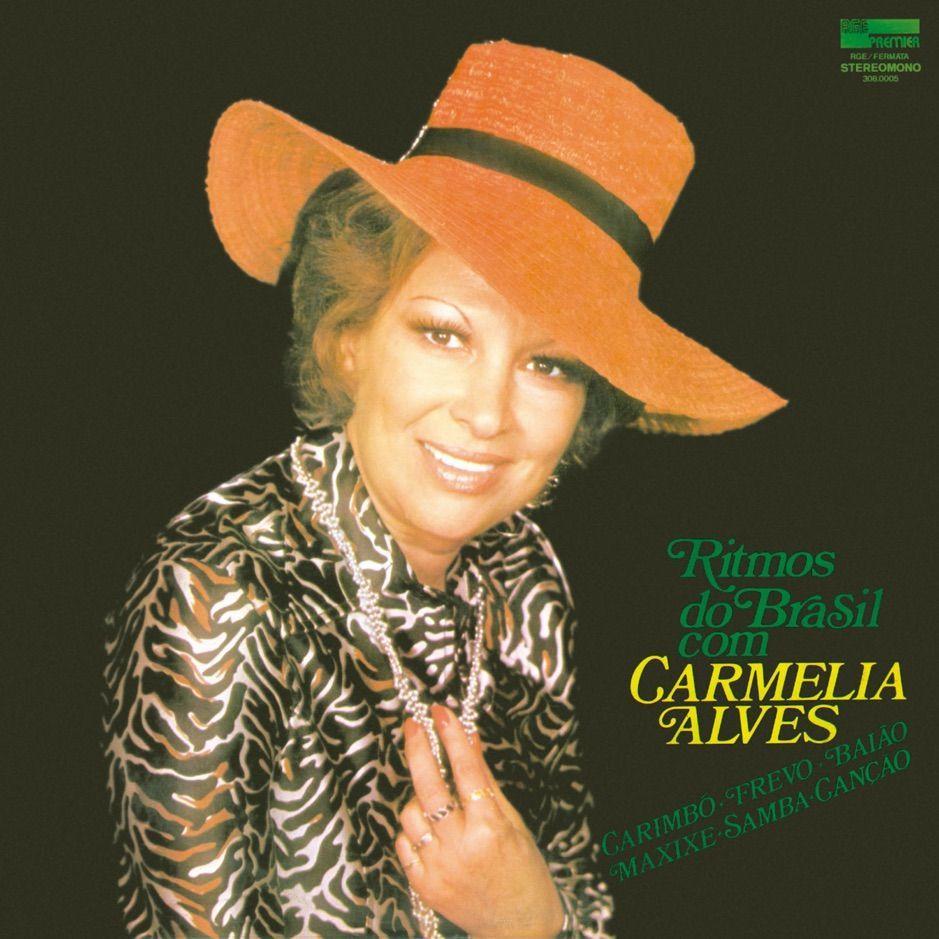 Album cover of "Ritmos do Brasil Com Carmélia Alves" by Carmélia Alves