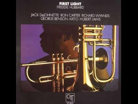 Portada del álbum "First Light", de Freddie Hubbard