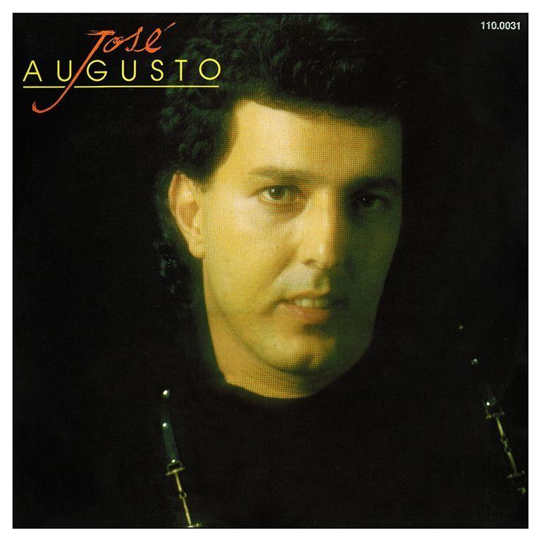 Capa do álbum "Chuvas de Verão", de José Augusto