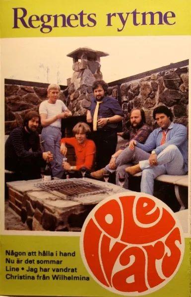 Portada del álbum "Regnets Rytme", de Ole Ivars