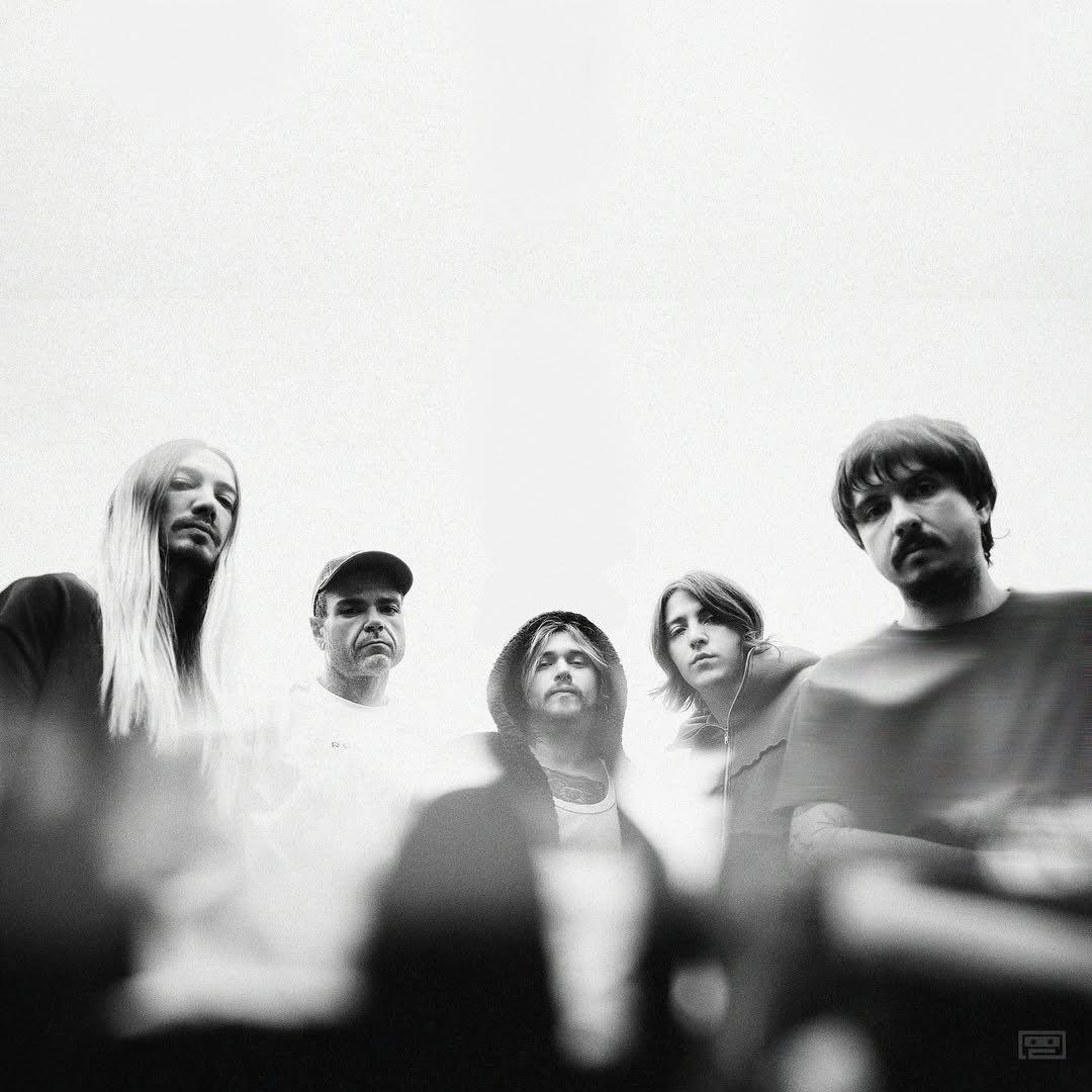 Portada de Álbum "NÓS", de BAD LUV