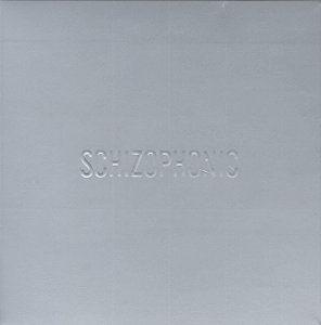 Portada de Álbum "Scream If You Wanna Go Faster", de Geri Halliwell