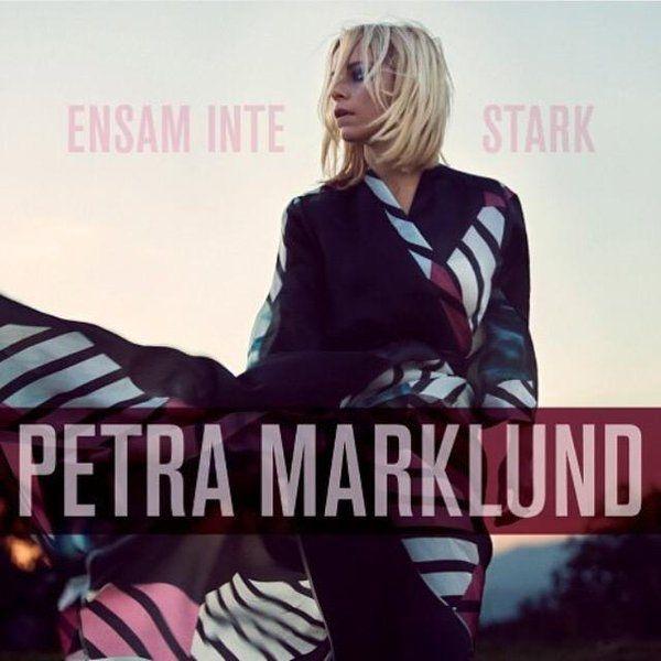 Portada de Álbum "Ensam Inte Stark", de Petra Marklund
