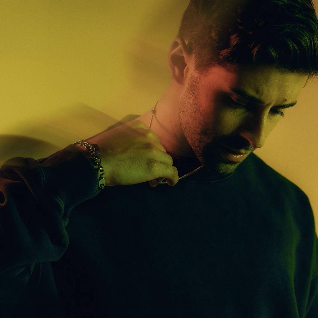 Capa do álbum "Dream You Up", de Jake Miller