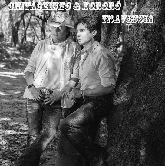 Portada de Álbum "Travessia", de Chitãozinho & Xororó