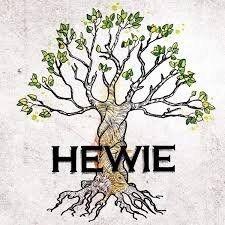 Portada de Álbum "Hewie", de Paula Landucci