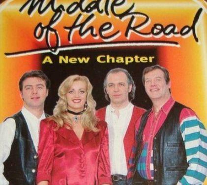 Portada de Álbum "A New Chapter", de Middle Of The Road