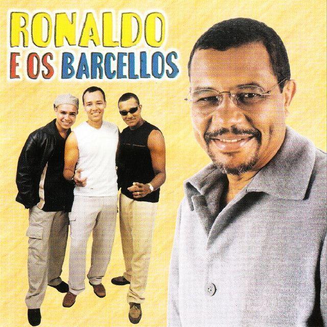Portada del álbum "Ronaldo e Os Barcellos (2000)", de Ronaldo e os Barcellos
