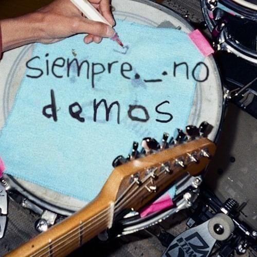 Album cover of "demos" by siempre no