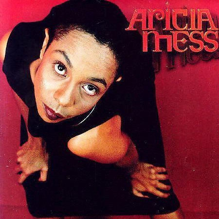 Capa do Álbum "Cabeca Coracao", de Aricia Mess