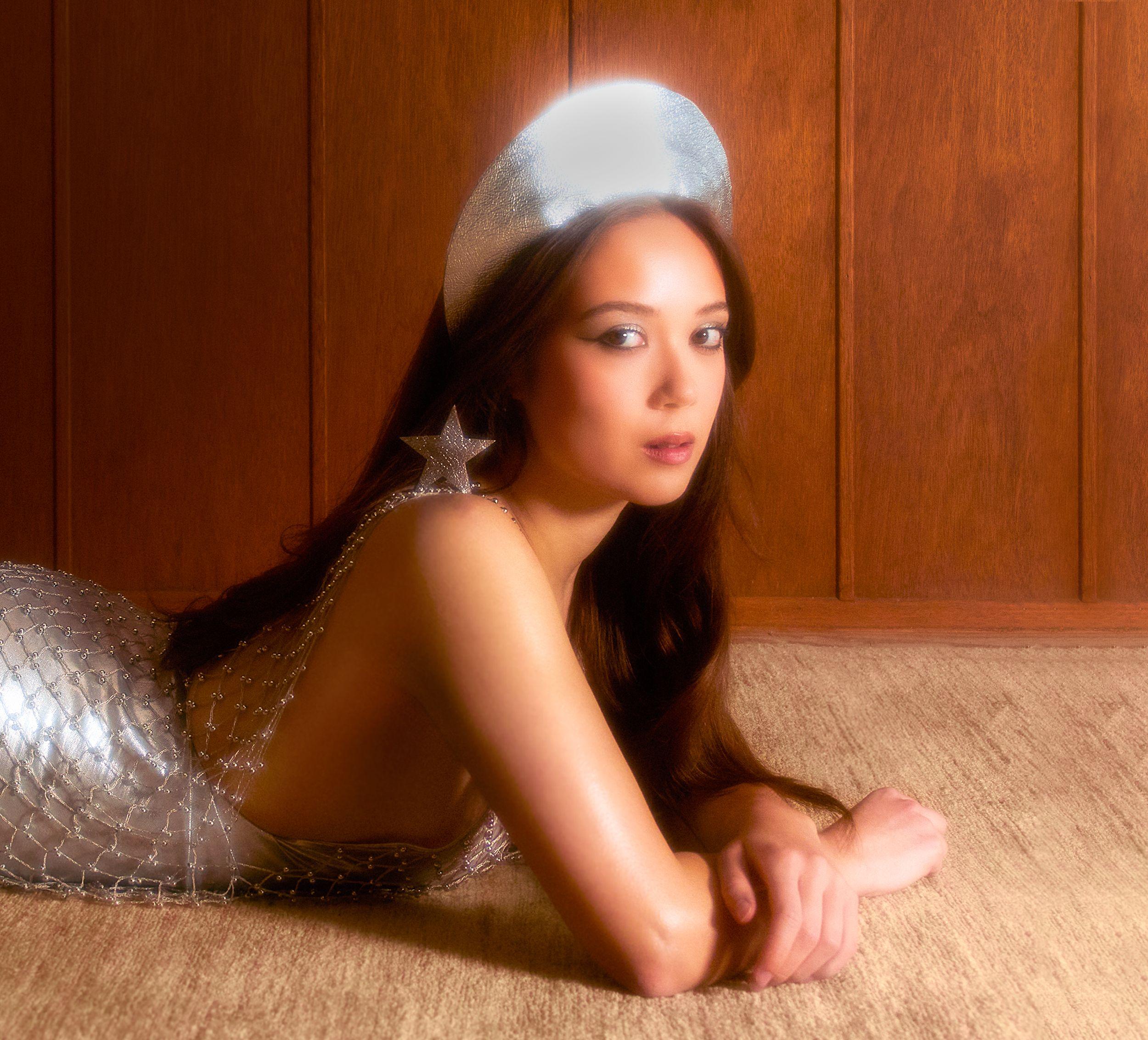 Portada de Sencillo/EP "Bewitched", de Laufey