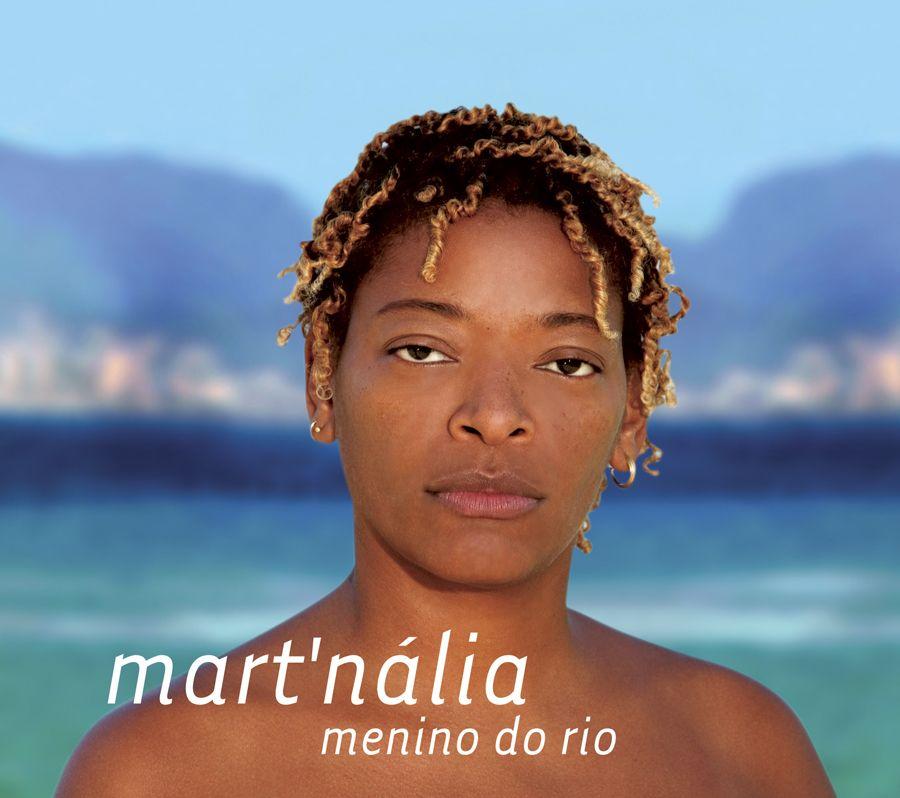 Portada de Álbum "Menino do Rio", de Mart'nália