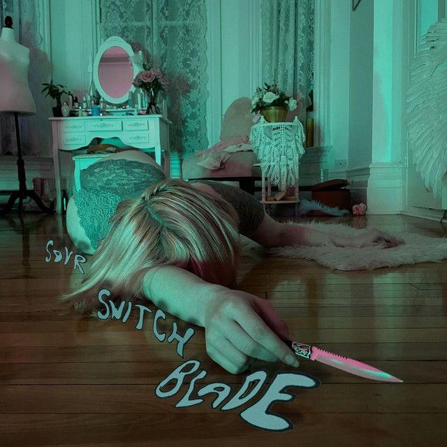 Capa do álbum "Sour Switchblade", de Elita
