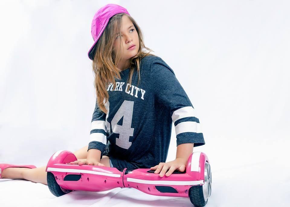 Portada de Álbum "O Mundo Vale a Pena", de Fabiana Moneró