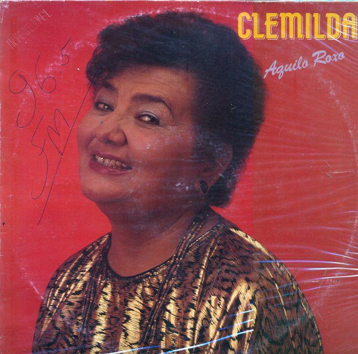 Portada de Álbum "Aquilo Roxo", de Clemilda