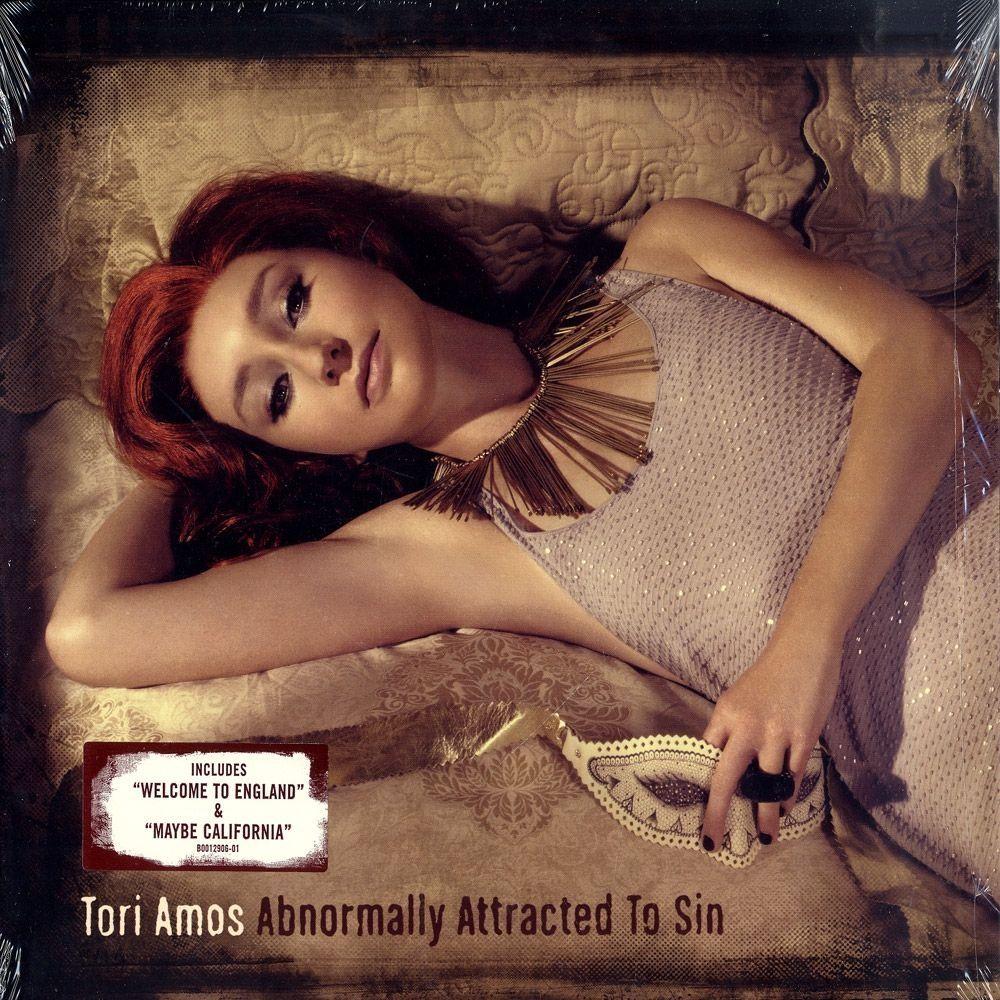 Portada de Álbum "Abnormally Attracted To Sin", de Tori Amos