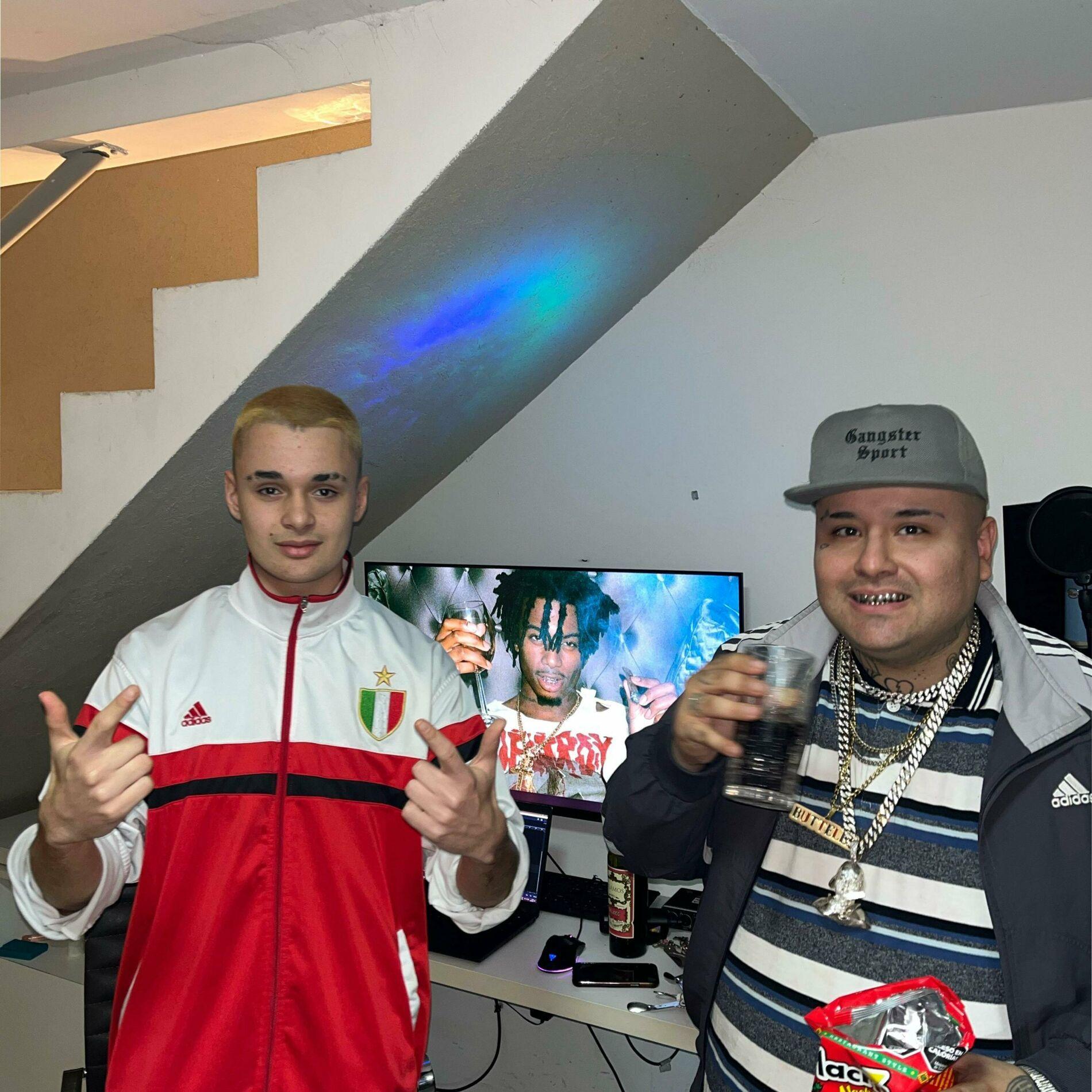 Capa do Single/EP "COJER WACHAS (remix) (part. El Doctor)", de Turrobaby