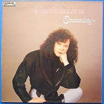 Portada de Álbum "Causeway", de Mairi MacInnes