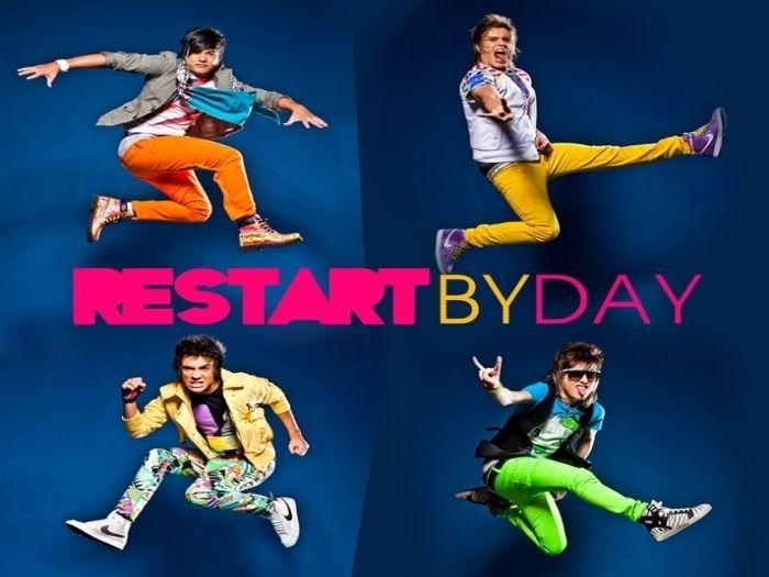 Portada de Álbum "By Day", de Restart