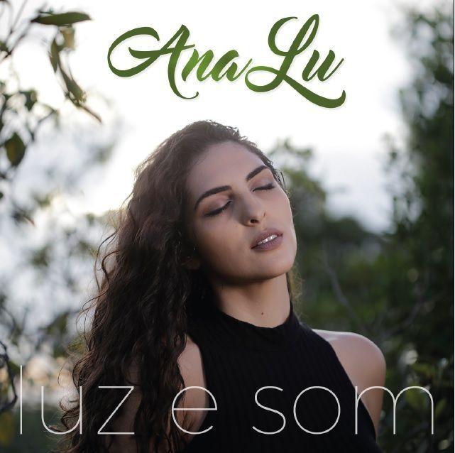 Portada de Álbum "Luz e Som", de Ana Lu